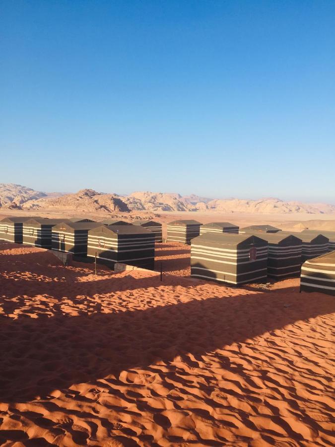 Hotel Stars Life Camp-Tour Wadi Rum Zewnętrze zdjęcie